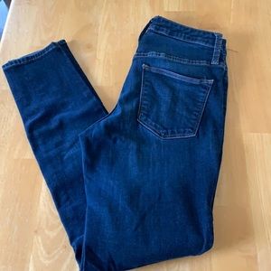 Hi rise skinny jeans